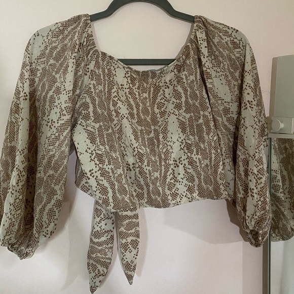 White tie-from snake skin print top, size S - Picture 2 of 5